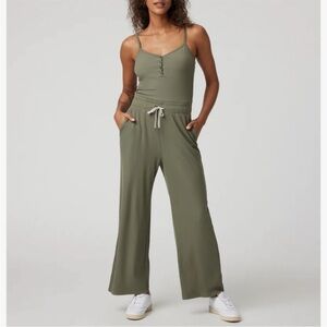 Vuori Pose Henley Jumpsuit